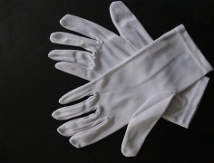 Gants blancs